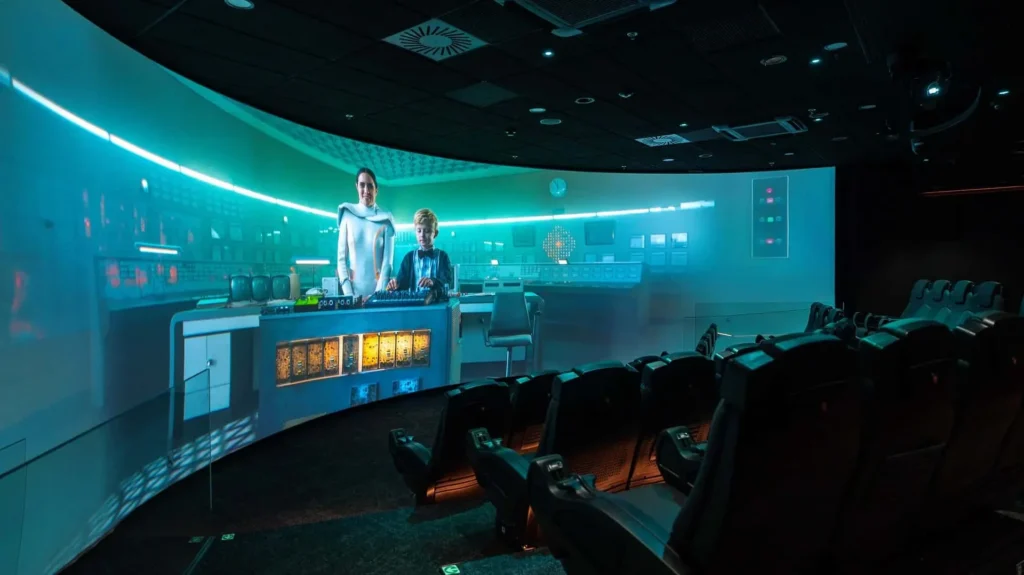 5D kino v Back in Time